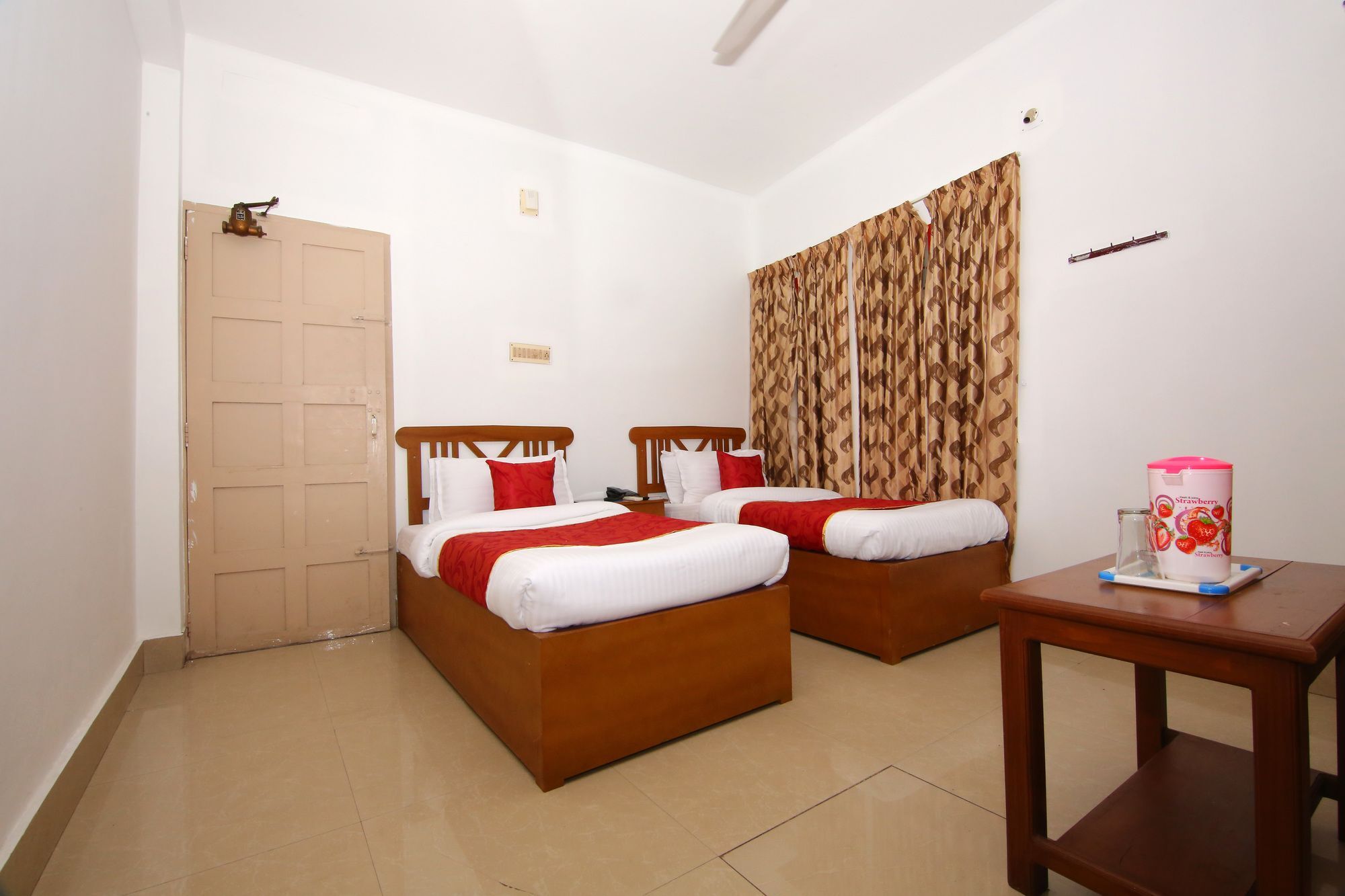 Oyo 6712 Hotel Malabar House Kochi エクステリア 写真
