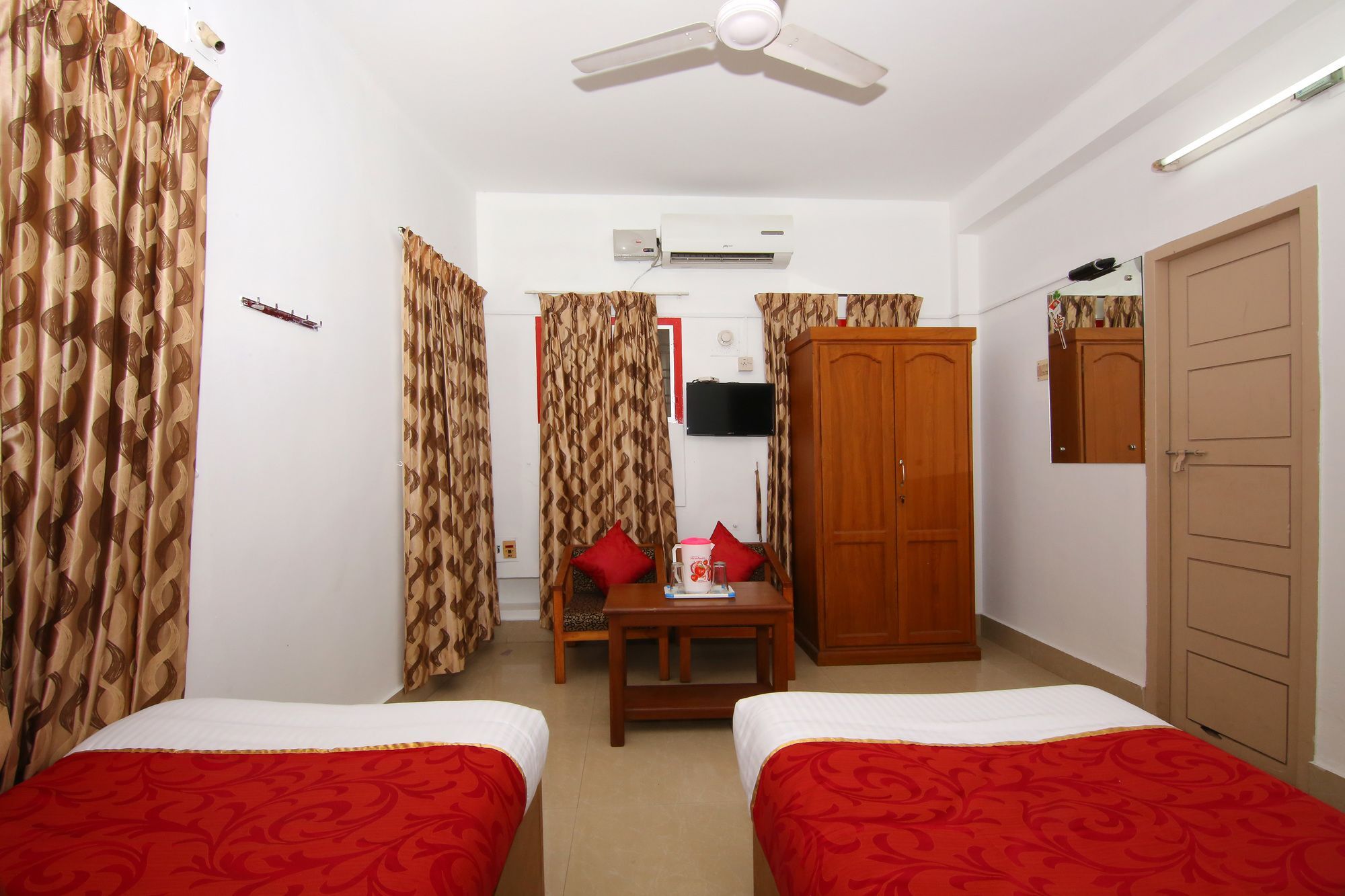 Oyo 6712 Hotel Malabar House Kochi エクステリア 写真